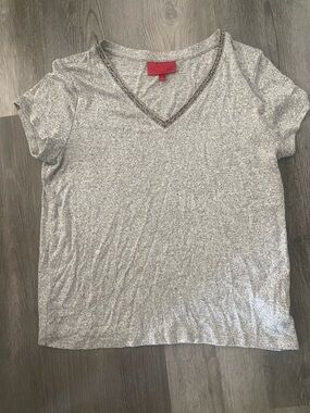 Jennifer Lopez Silver Metallic V-Neck Short Sleeve Tee